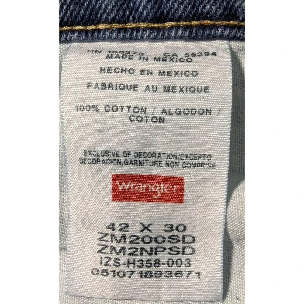 Wrangler Authentics Men's Jeans 42x30 Dark Wash Straight Leg 100% Cotton ZM200SD